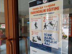Evrensel Kolej